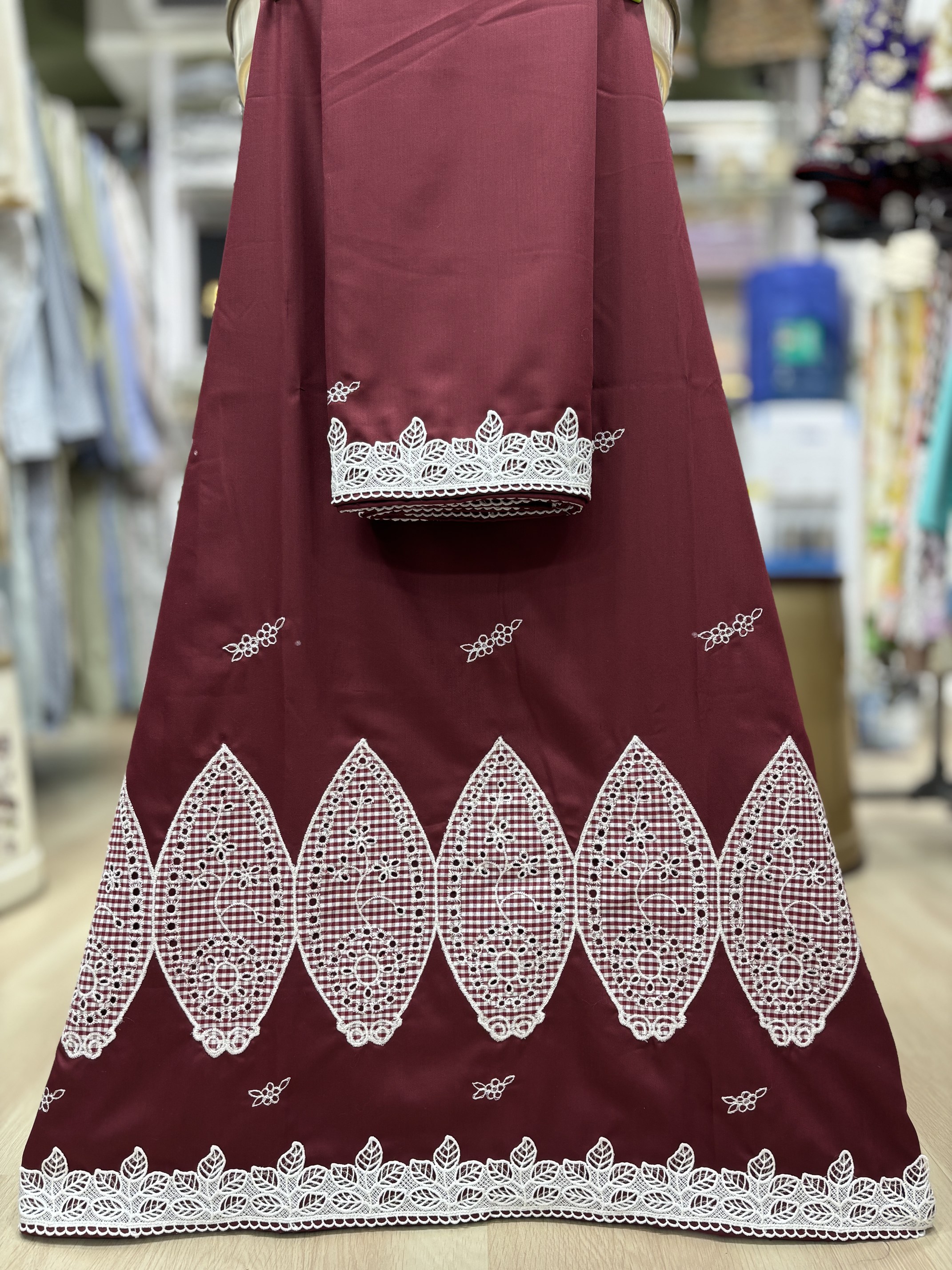 Maroon Cut Work Rida Maroon Cut Work Rida